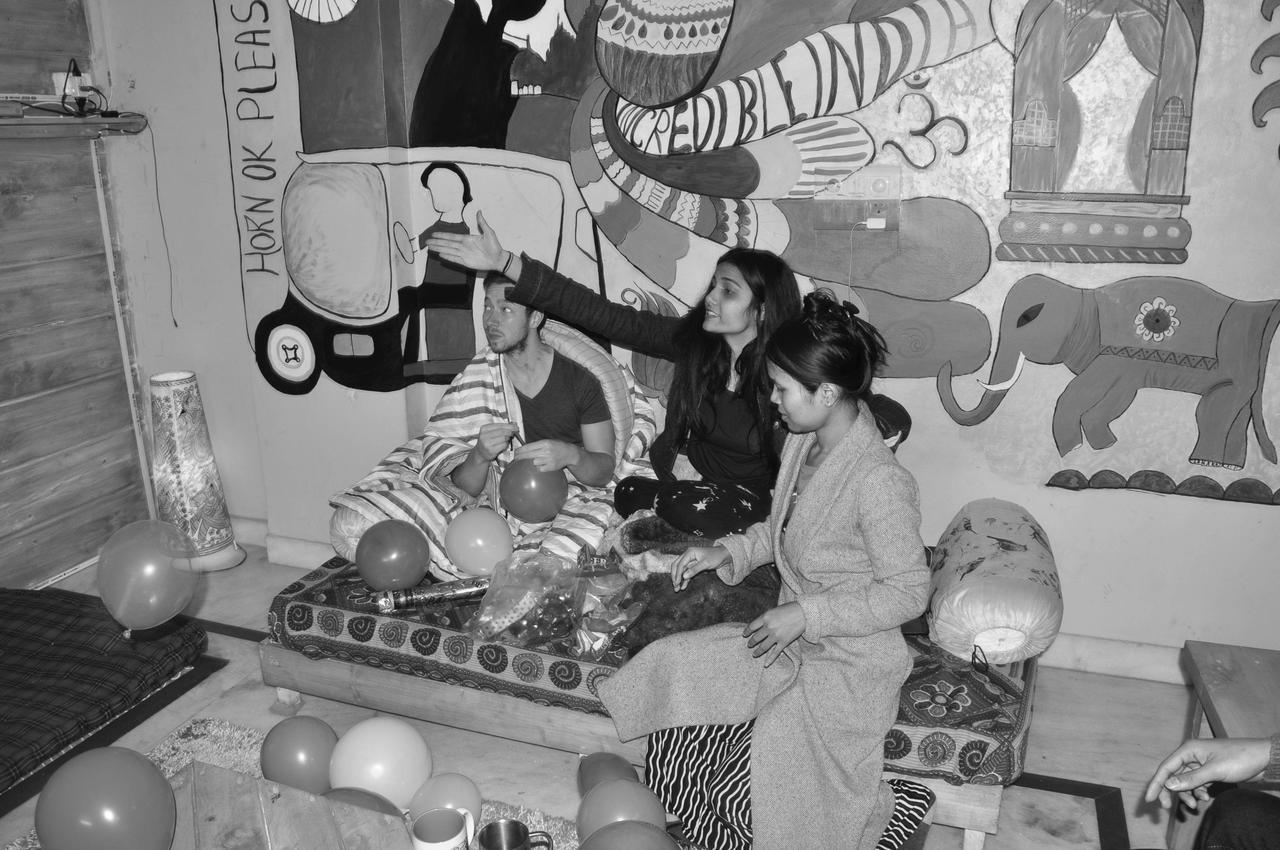 Friends Hostel Nueva Delhi Exterior foto